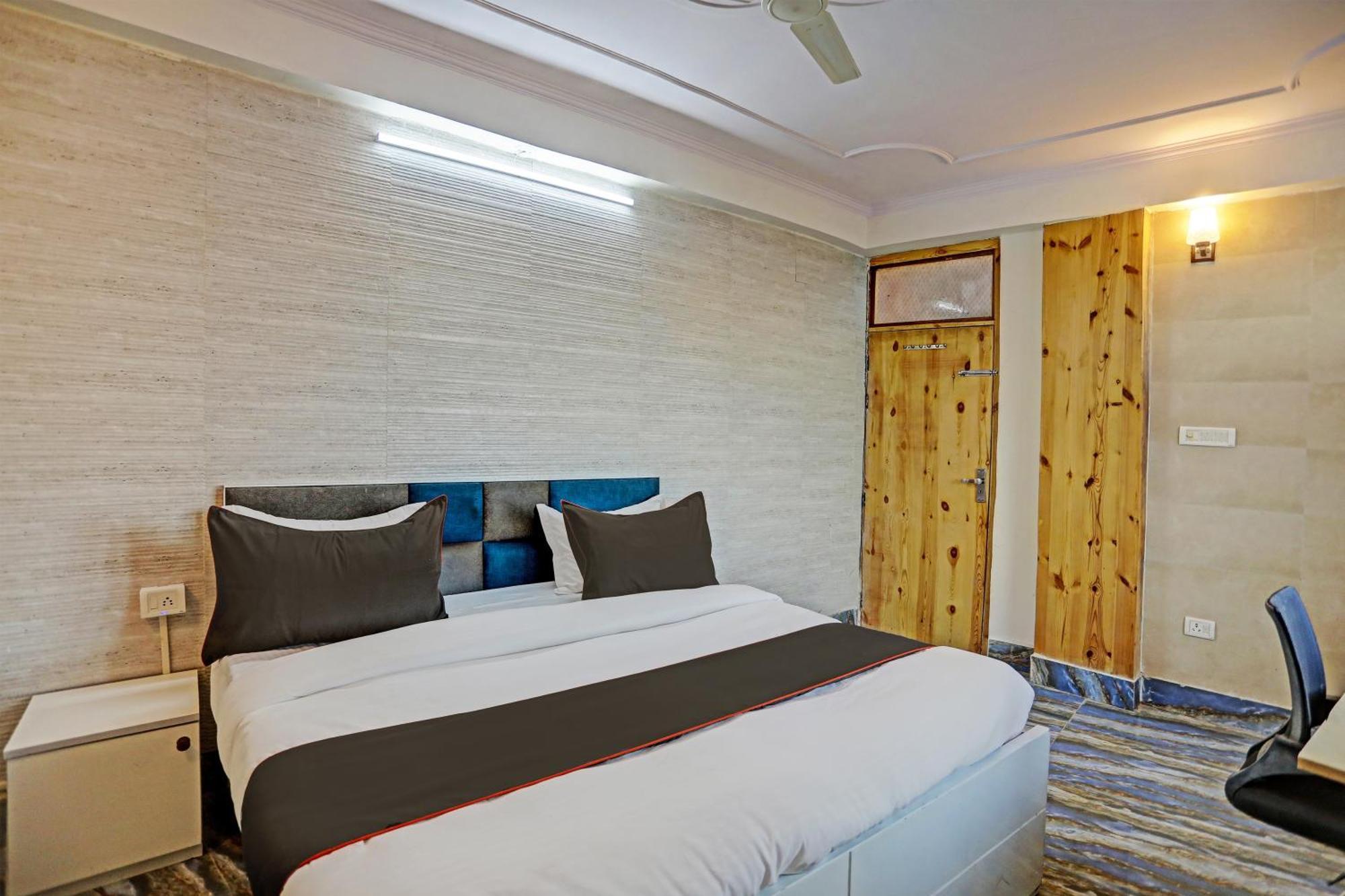 Umen Hotel Nearest Sector 66 Noida Kültér fotó