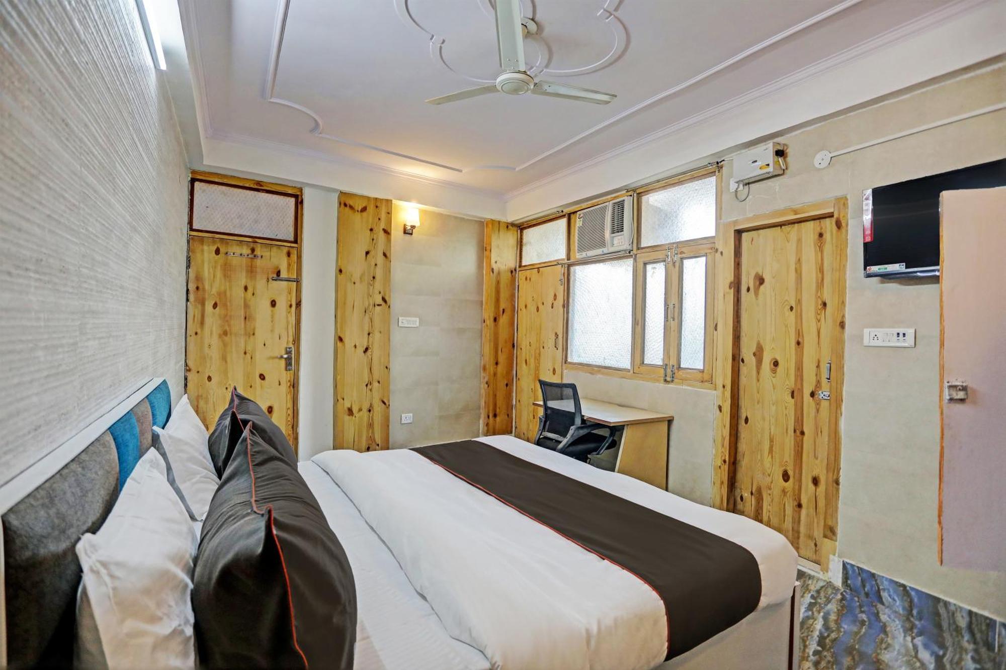 Umen Hotel Nearest Sector 66 Noida Kültér fotó