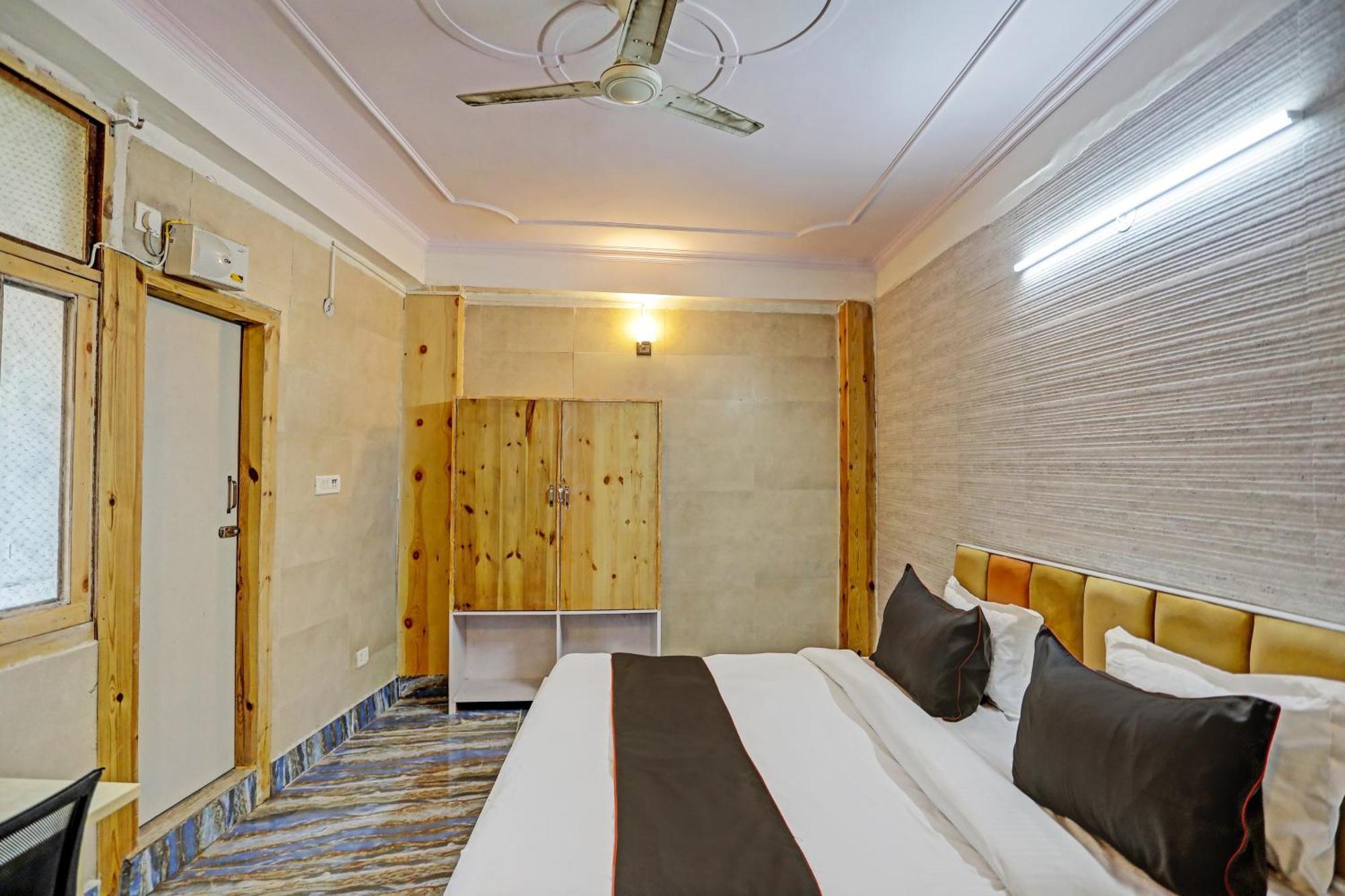 Umen Hotel Nearest Sector 66 Noida Kültér fotó